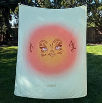 AURA BLANKET