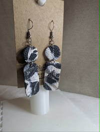 The Monochrome Mosaic Drops
