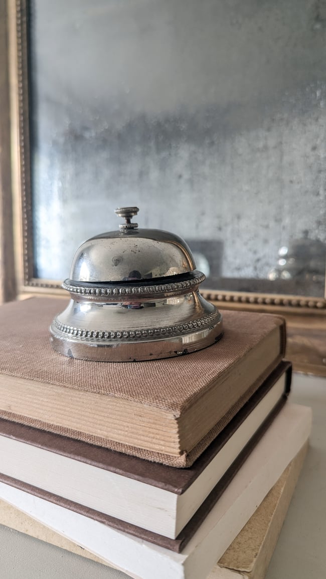 Sonnette de comptoir 🛎️