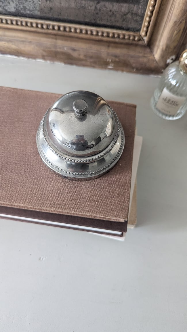 Sonnette de comptoir 🛎️