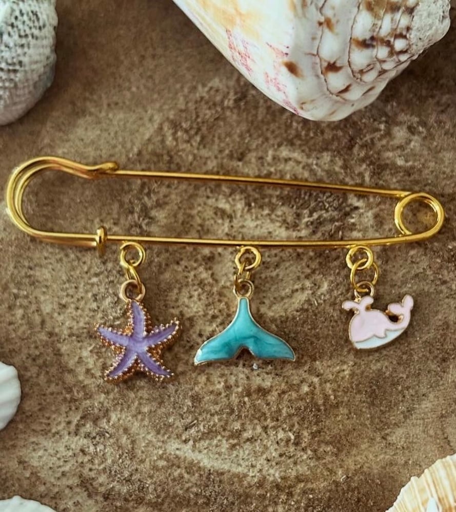 Image of Sea themed pin brooch 