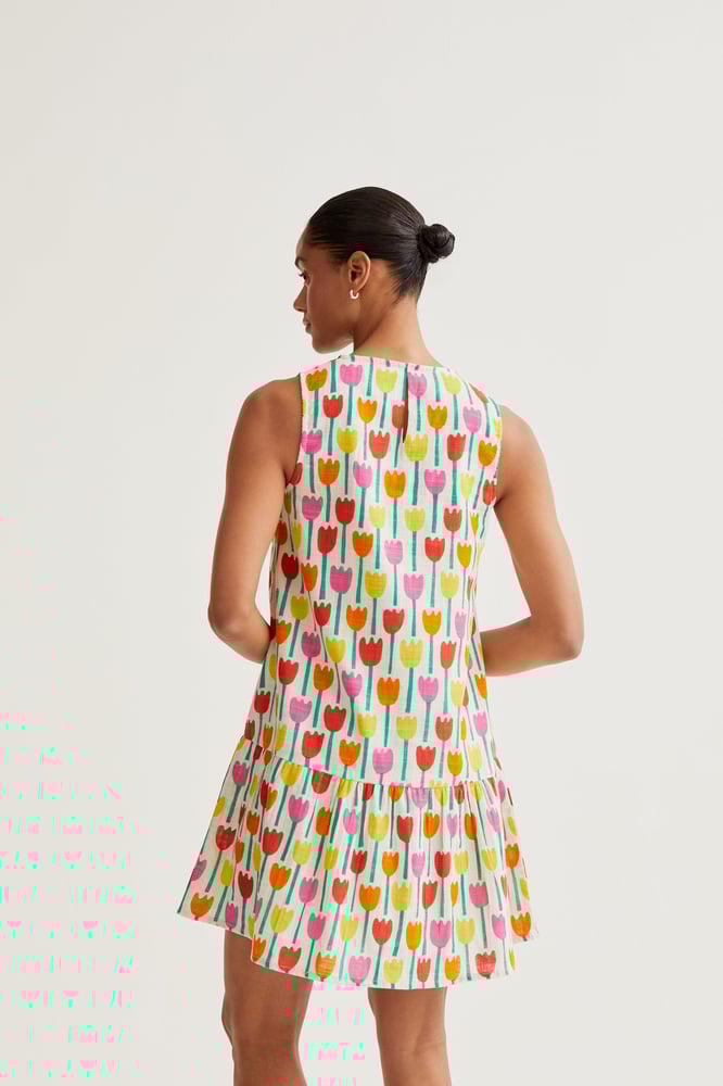 Image of Vestido Tulipanes corto