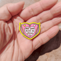 Image 1 of Broche Pin's "All you knit is love"
