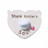 Image 4 of Broche Pin's "All you knit is love"
