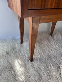 Image 5 of MESILLA DE NOCHE VINTAGE ESTILO NÓRDICO, AÑOS 60