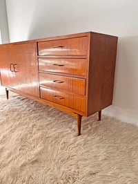 Image 8 of APARADOR VINTAGE ESTILO NORDICO, AÑOS 60