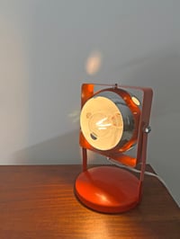 Image 2 of LÁMPARA DE MESITA EYEBALL, AÑOS 70