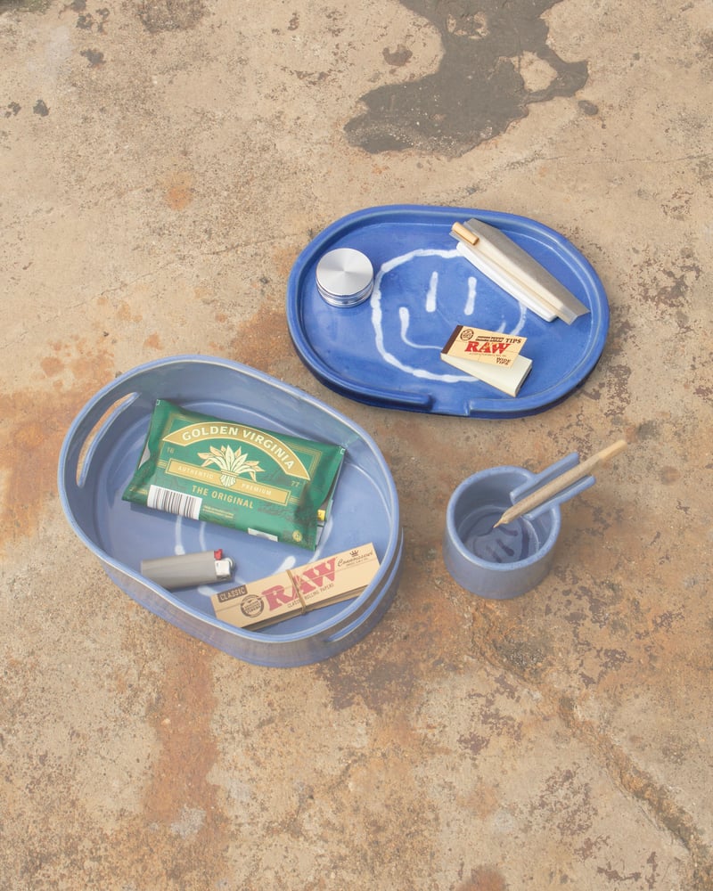 Image of Smiley oval rolling tray