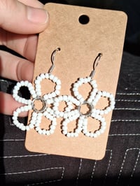 Image 2 of darling daisies 