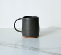 Image 2 of 16 oz mug in Black