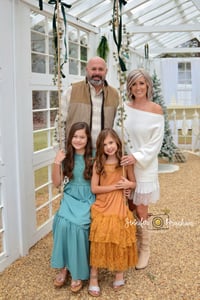 Image 8 of ✨ Family Mini Sessions ✨