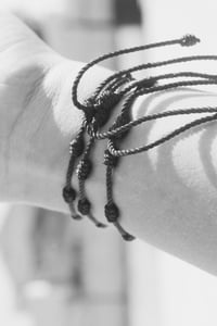 Image 3 of Pulseira Sete Nós