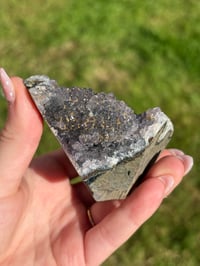 Image 8 of Amethyst Freeform Cutbase