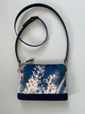 Image of Meadow grasses, large shoulder bag with crossbody strap 