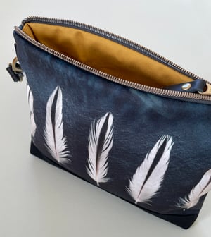 Image of Oystercatcher feathers, large shoulder bag with crossbody strap 