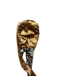 Image 3 of Cheetah Kitty scrub cap