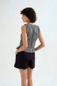 Image 5 of TOP CUADROS VICHY NEGRO