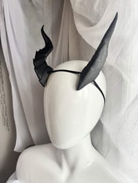 Image 2 of PREORDER| Tiefling Horns | Black |