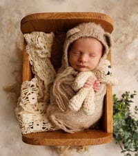 Image 4 of Newborn MINI SESSION (baby ONLY - or family ONLY ) 350$