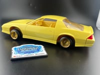 Image 2 of 1/24 Yellow Cream Camaro w/15x10 Gold