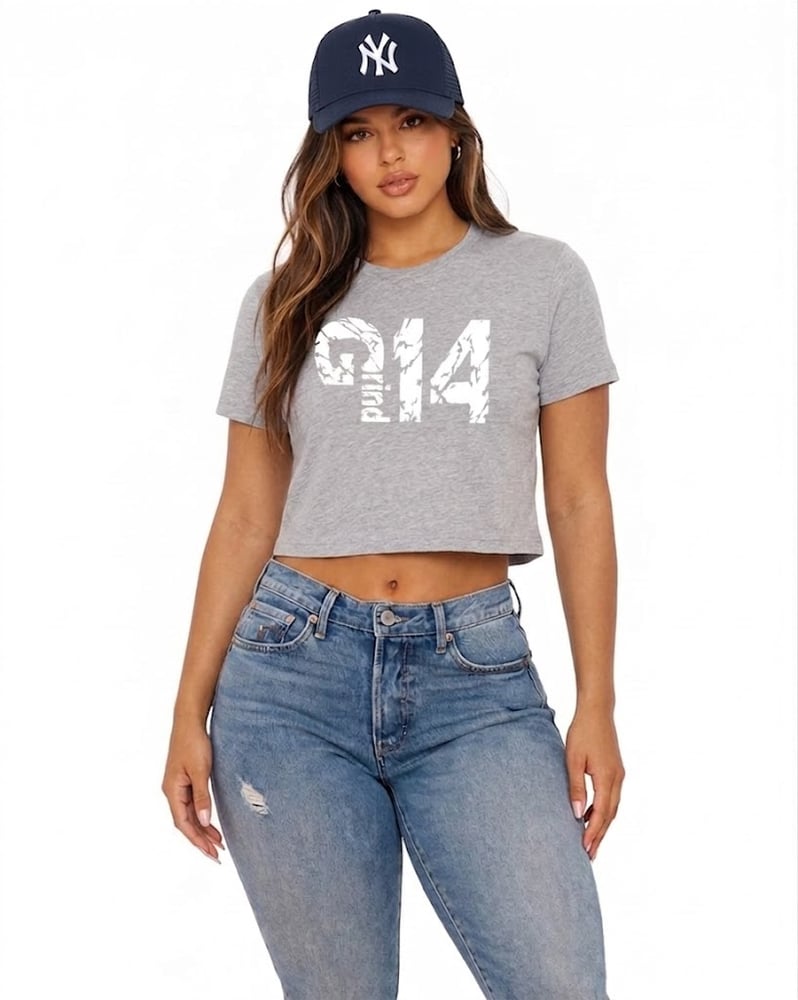 Image of EXCLUSIVE CROPTOP WOMENS T-SHIRT /  BUY 3 GET 1 FREE