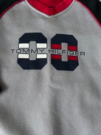 Image 5 of Vintage Tommy Hilfiger Sweatshirt 