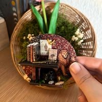Image 1 of Estantería con imán para los más valientes. Preventa.