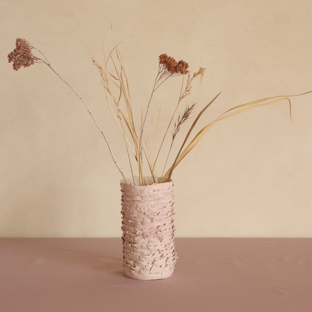 Image of Flower pot pinkie