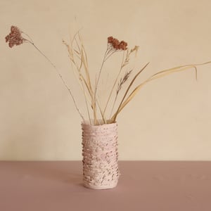 Image of Flower pot pinkie