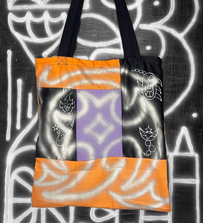 Spiral ✶ Tote Bag Image 2