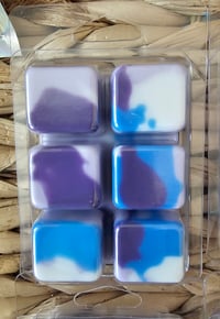 Image 2 of Blueberry Twilight- A Rockytop Wax Works exclusive custom houseblend fragrance 