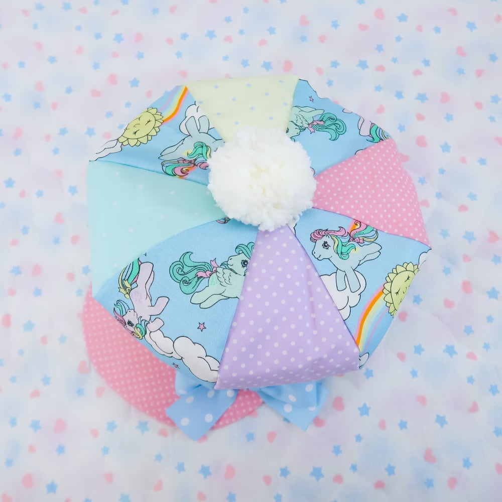 Newsboy Mix Hat: Plastic Ponies