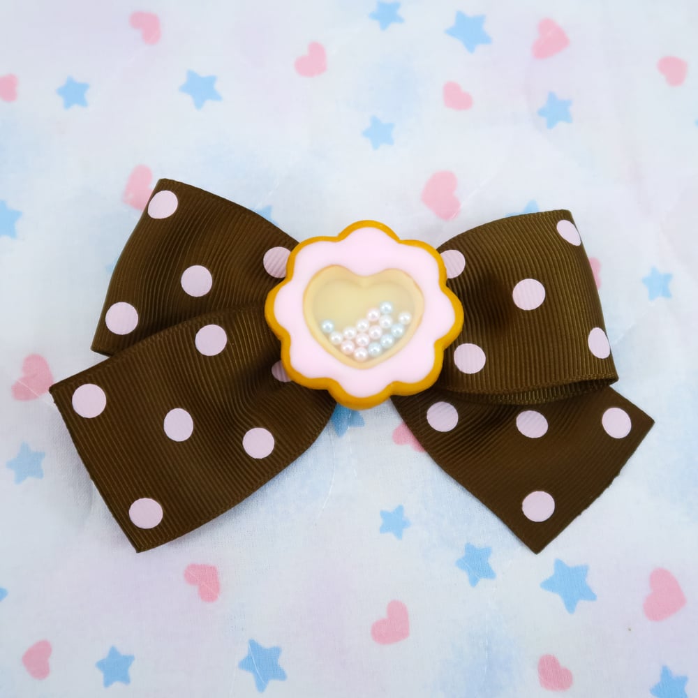 Shaker Cookie Clip: Chocolate X Pink