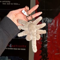 Image 1 of Mini Facehugger Keychain (3)