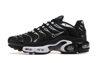 Image 2 of Nike TNS blk/wht sz12