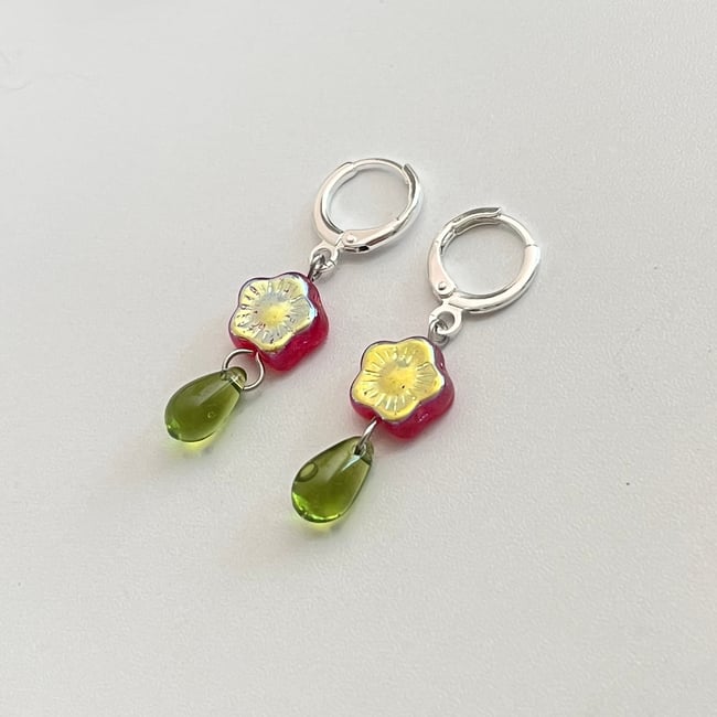 flowerdrop huggie hoop earrings