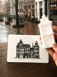 Image 1 of DUTCH SOUVENIR SET: POSTCARD & CANAL HOUSE CANDLE