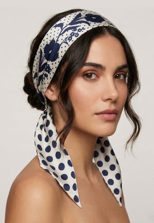 Image of PAÑUELO LARGO 100% SEDA - NAPOLES