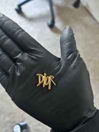 Image 1 of 1x  Gold metal charm (8 LEFT)