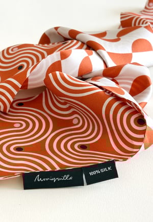 Image of PAÑUELO LARGO 100% SEDA - MILÁN