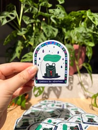Image 1 of Gardien du nénuphar 🌿 - Sticker