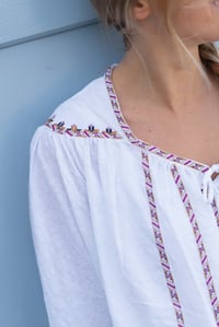 Image 3 of Blusa Blanca Colline
