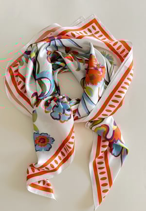 Image of PAÑUELO 100% SEDA - ROMA