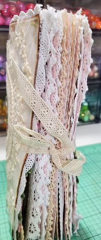 Image 3 of Vintage Shabby style junk journal (541)