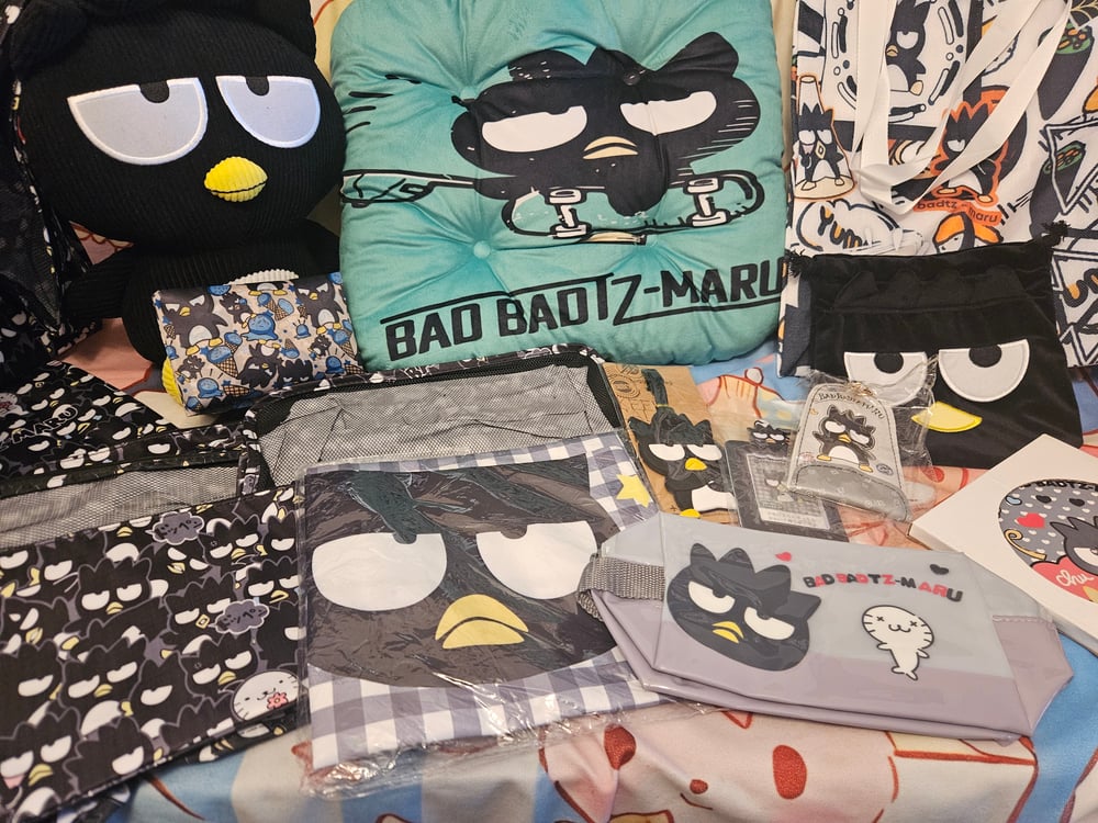 Image of Badtz-Maru Travel Bag Bundle 
