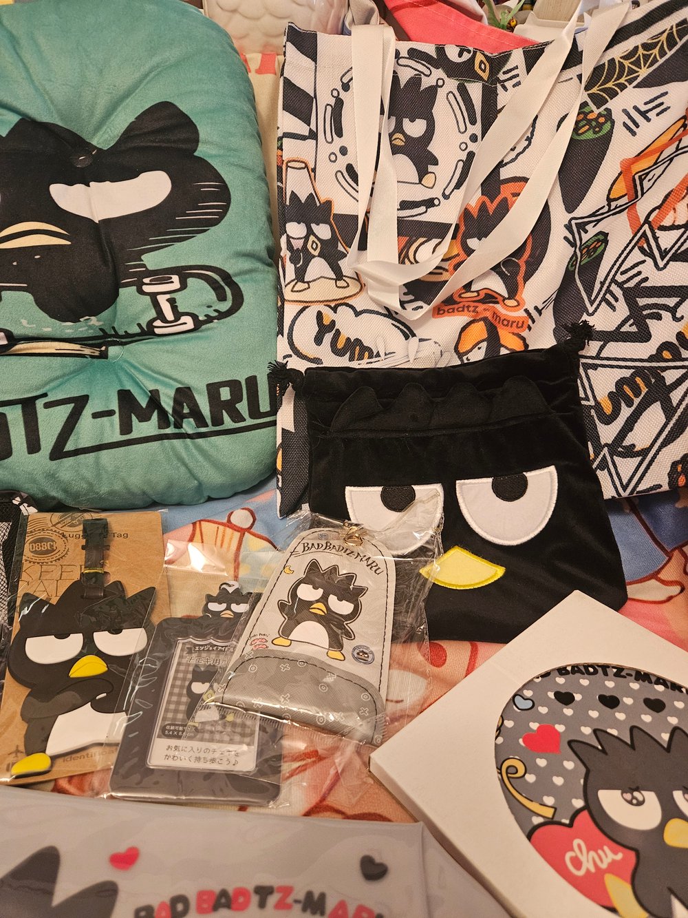 Image of Badtz-Maru Travel Bag Bundle 