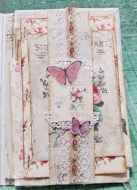 Image 5 of Shabby Chic tri fold folio (542)