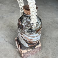Image 2 of Nomad jug 1 <<<