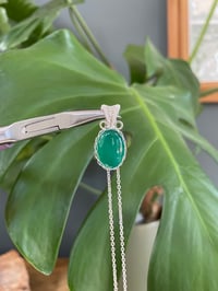 Image 3 of Silver Green Agate Oval Crystal Necklace 