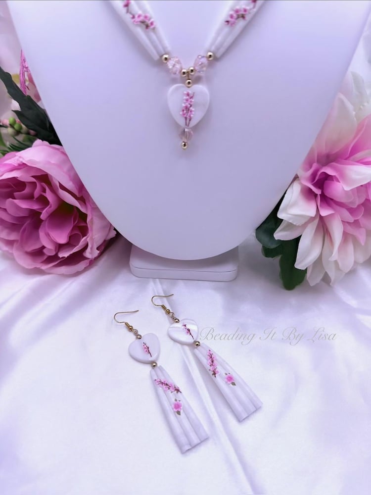 Image of Dentalium Pink and White 5 Piece Jewelry Set, Indigenous Choker Dangle Earrings, Traditional Boho...